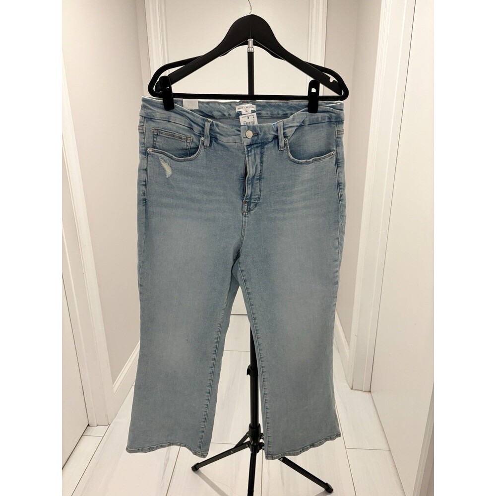Good American Light Wash Boot Cut Cropped Jeans